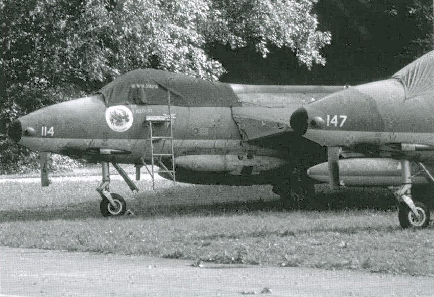 J-4114 + J-4147 at Meiringen